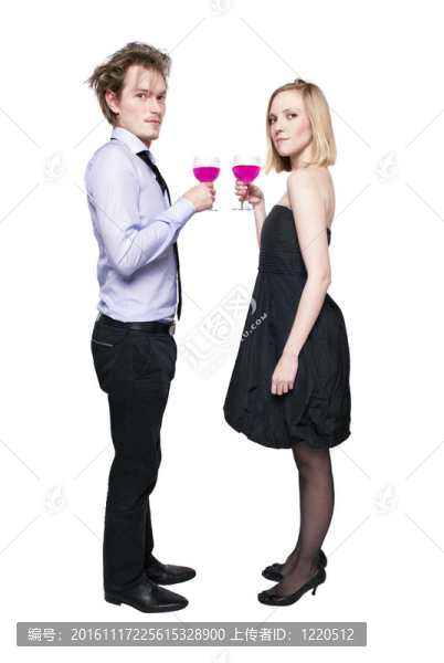 粉紅色的喝敬酒的年輕夫婦