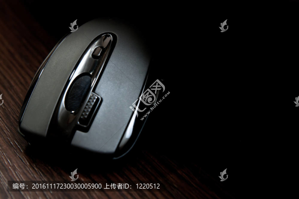 黑色的電腦鼠標(biāo)