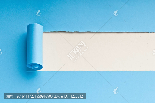 撕裂的紙與空間為您的信息