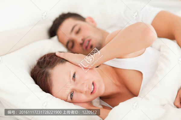 女人不想聽到的打鼾