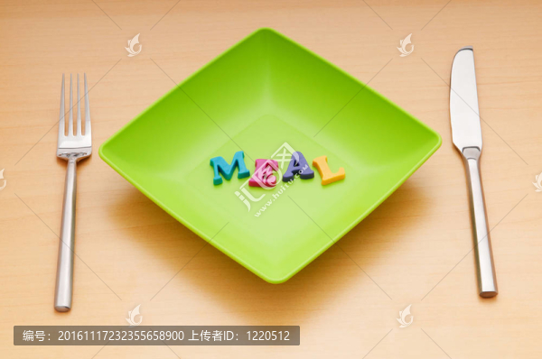 白色背景字母
