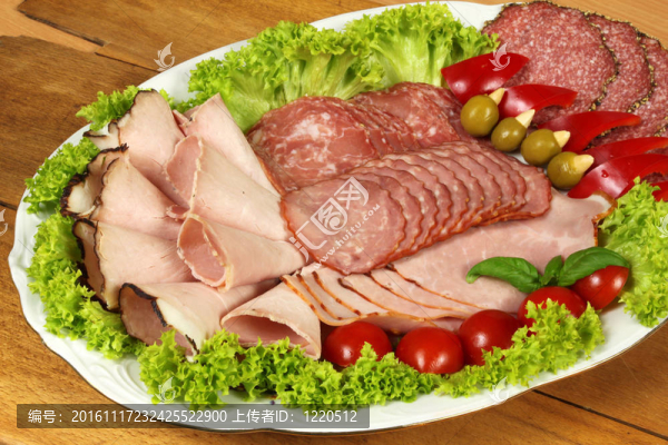 宴會(huì)菜上的火腿和香腸