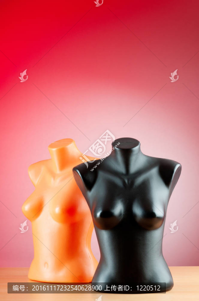 服裝模特白色隔離