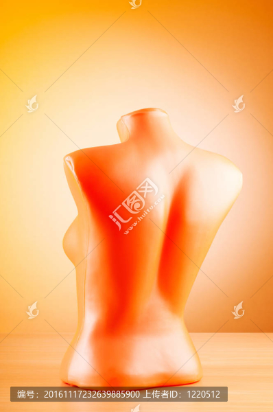 服裝模特與背景漸變