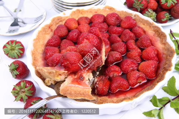 草莓撻