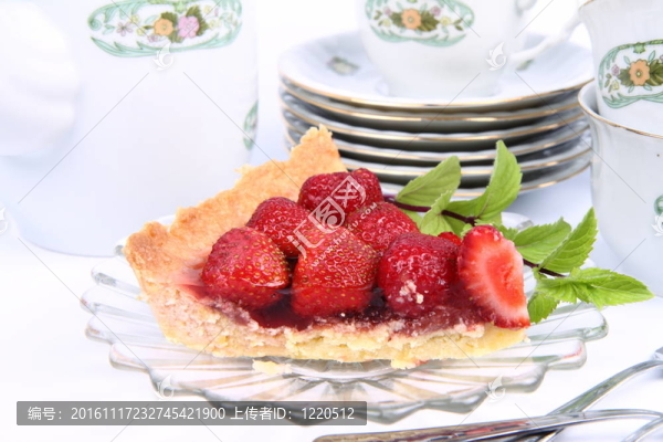 草莓撻
