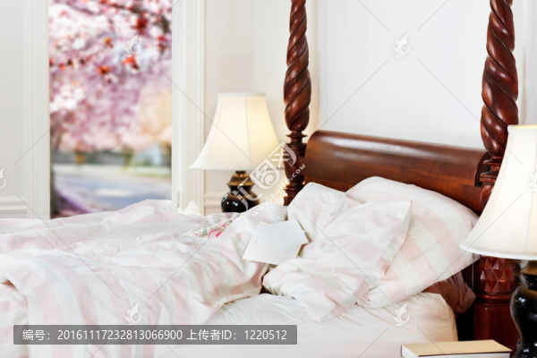 枕頭上的筆記
