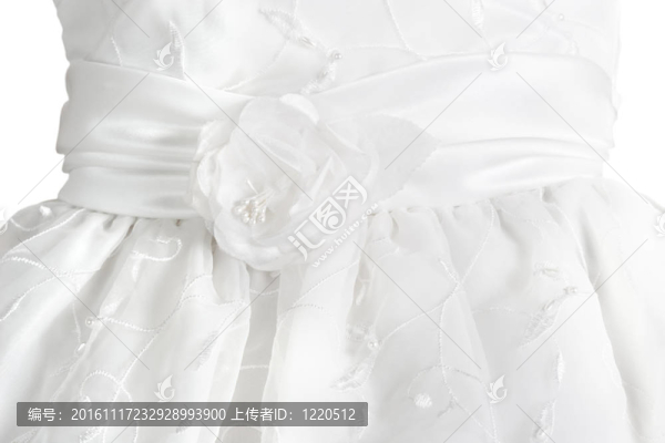 白色的禮服