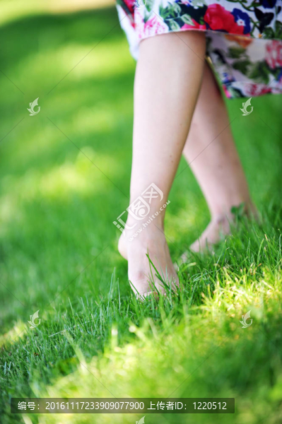 女人的腳