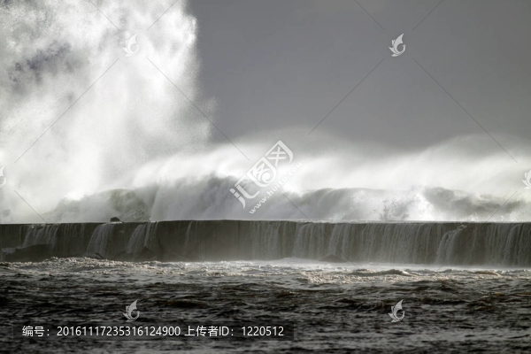 海嘯