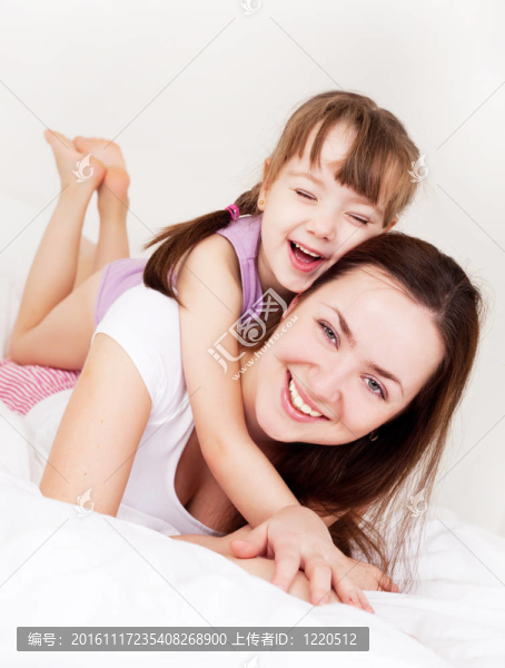 母親和女兒