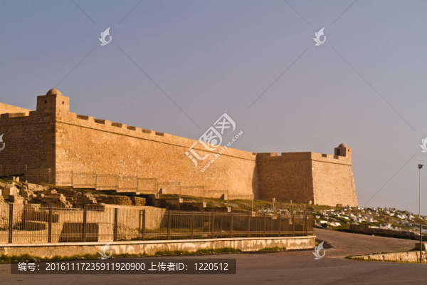 ribat,-馬赫迪耶-阿拉伯設(shè)防和墓地在突尼斯北部的海邊小鎮(zhèn)