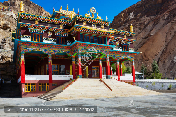 在卡扎的佛教寺院；斯碧提山谷