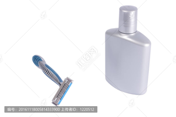 剃刀和一個(gè)塑料瓶