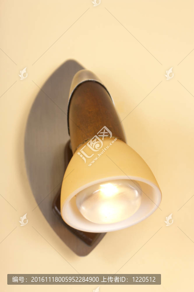 現(xiàn)代室內(nèi)墻面燈