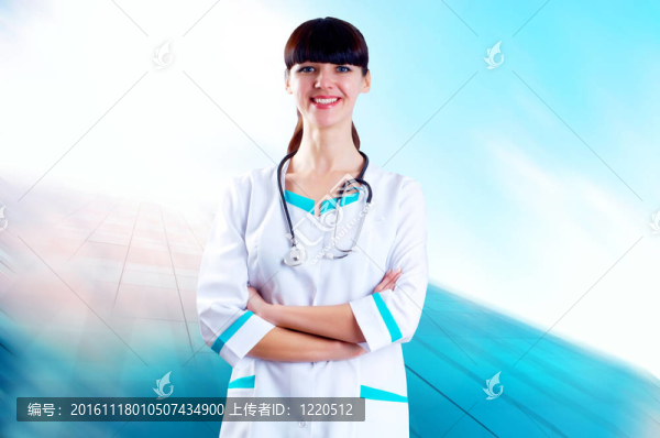 微笑的醫(yī)生在醫(yī)院背景的聽診器