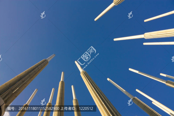 Plaza,Cisneros；麥德林；哥倫比亞