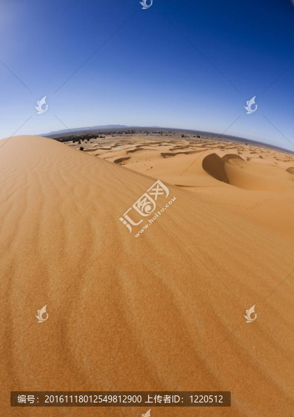 沙漠中的Sandscapes