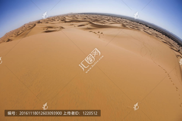 沙漠的沙丘