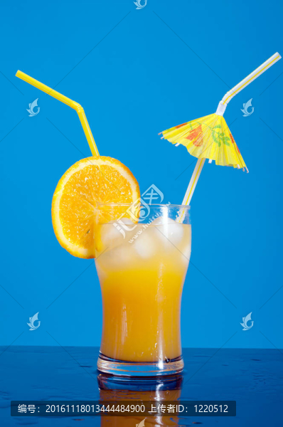 熱帶冷雞尾酒