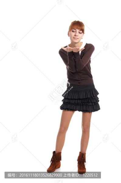 美麗的女孩冒充