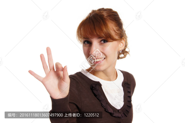 在一個(gè)白色的年輕女孩