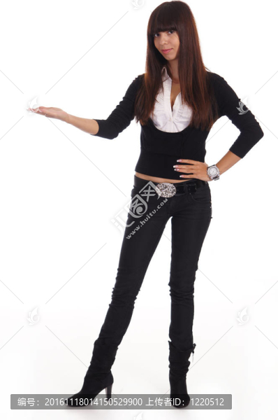年輕漂亮的女人