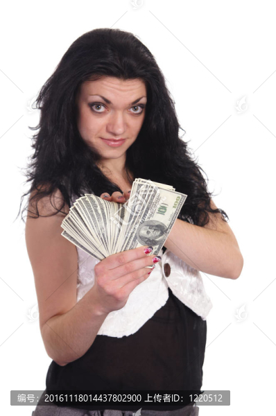 女人用現(xiàn)金