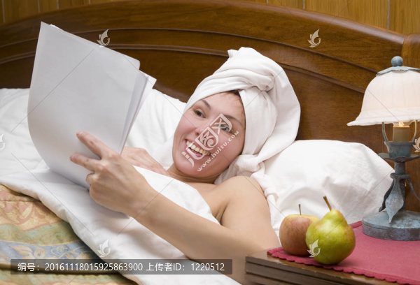 年輕的女人