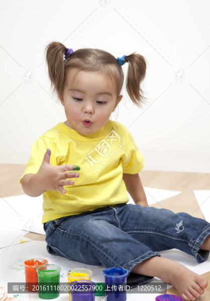 嬰兒的藝術家