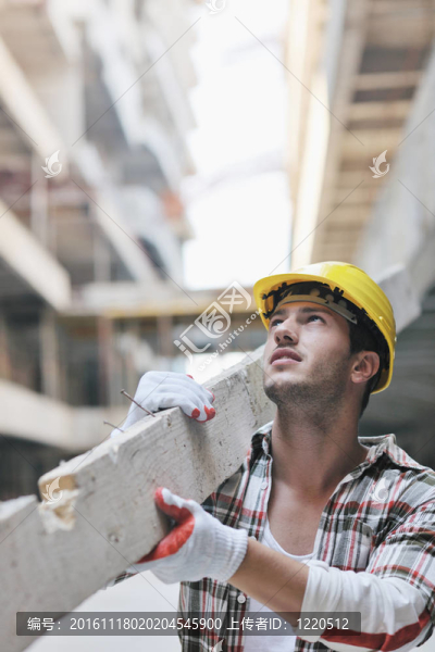 建筑工地上的工人