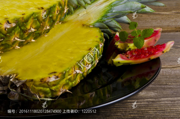 菠蘿、無花果