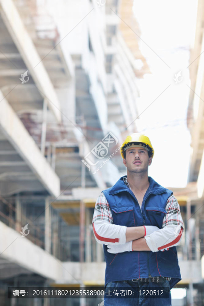 建筑工地上的工人