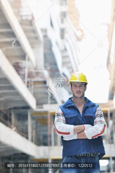 建筑工地上的工人