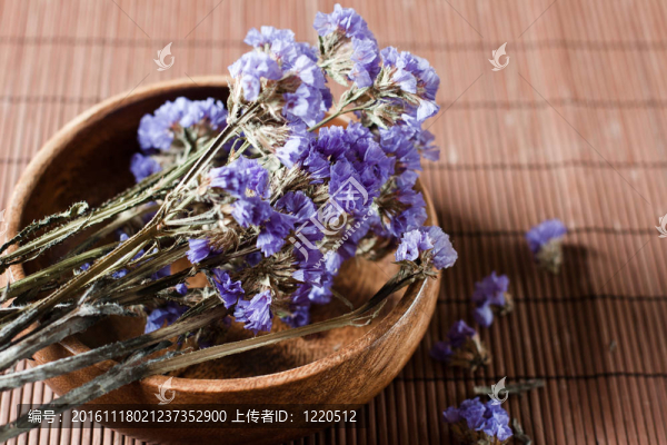 芳香的花朵
