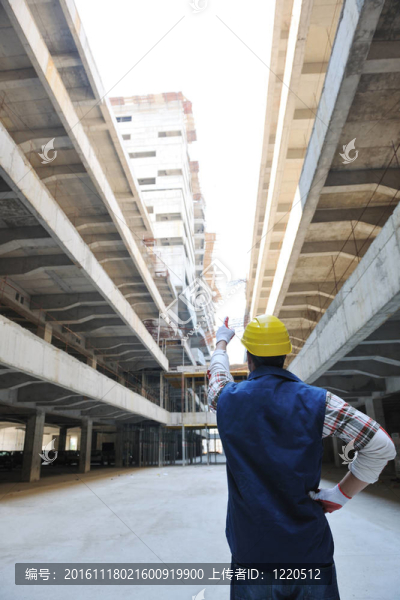 建筑工地上的工人