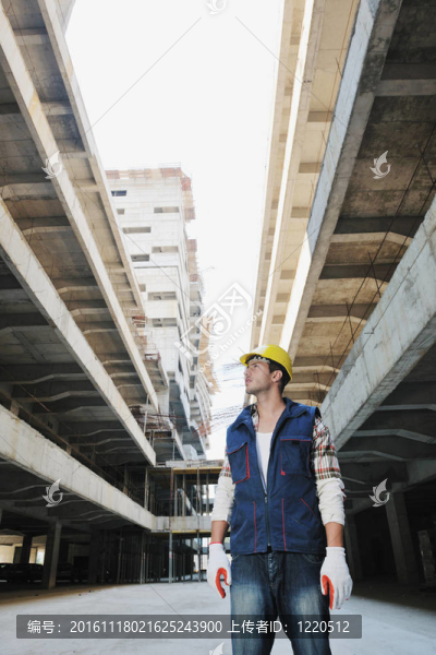 建筑工地上的工人