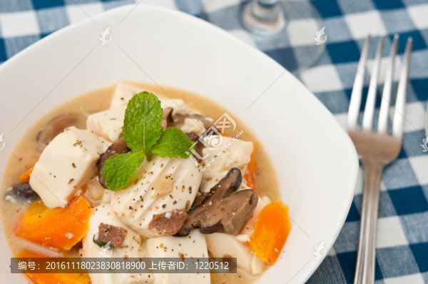 絲白豆腐