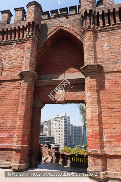 圣地亞哥的古代和現(xiàn)代建筑；在智利