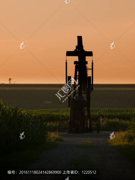 pumpjack