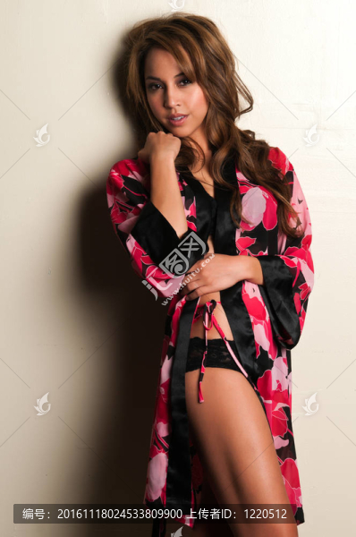 黑發(fā)