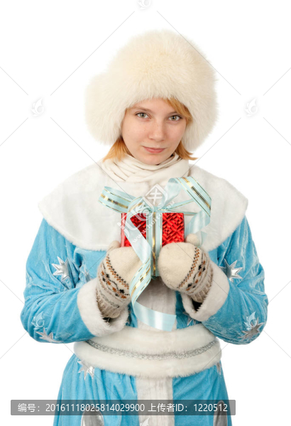 雪少女微笑的女孩
