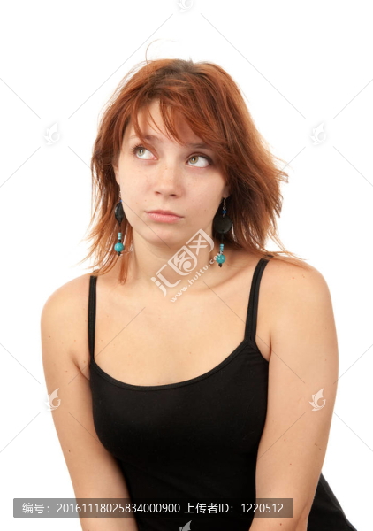 年輕失望的女人望著