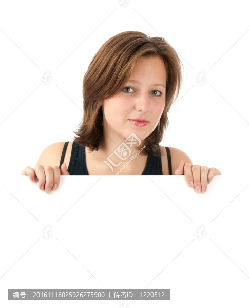 女孩拿著一個空白的廣告牌