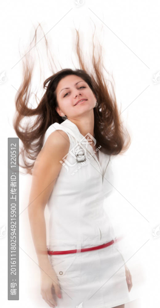年輕的女人跳舞