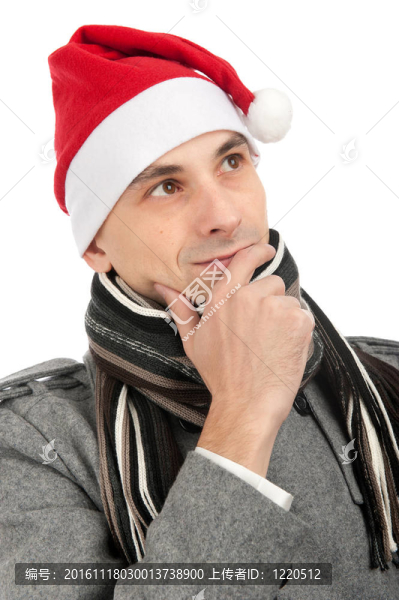 戴圣誕老人帽子的男人