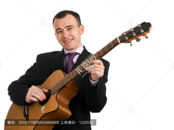 商人休息彈奏吉他