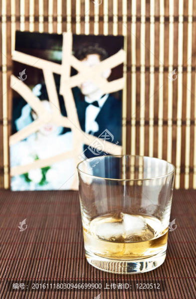 杯酒