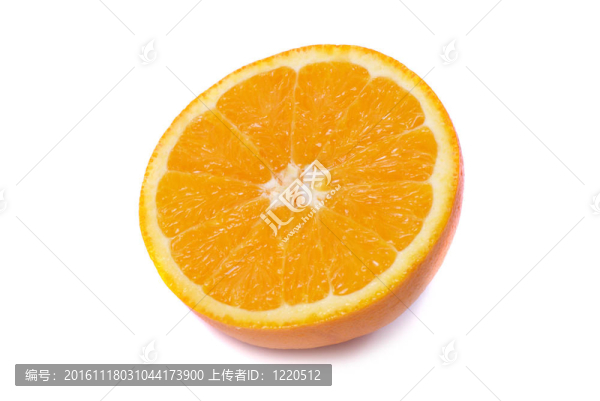 半個多汁的橙子