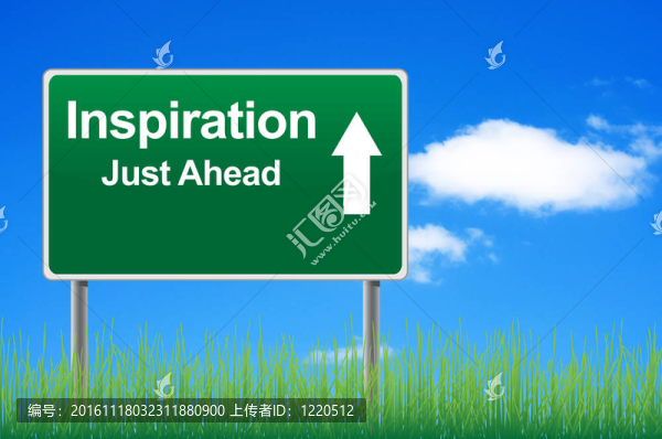 天空背景下的靈感路標。
